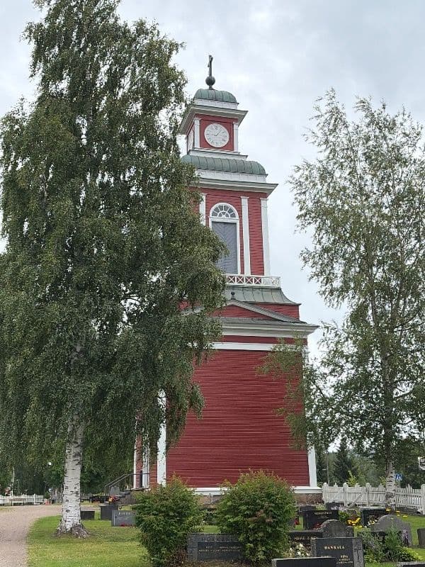Saarijärven kirkko – Tapuli