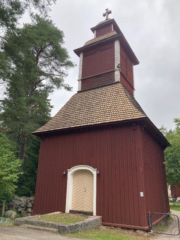 Revonlahden kirkko – Tapuli