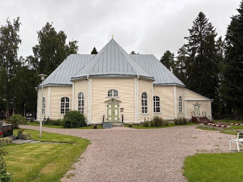 Paavolan kirkko – Kirkko