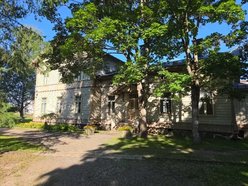Hyvinkään Hangon radan rautatieasema – Asemarakennus