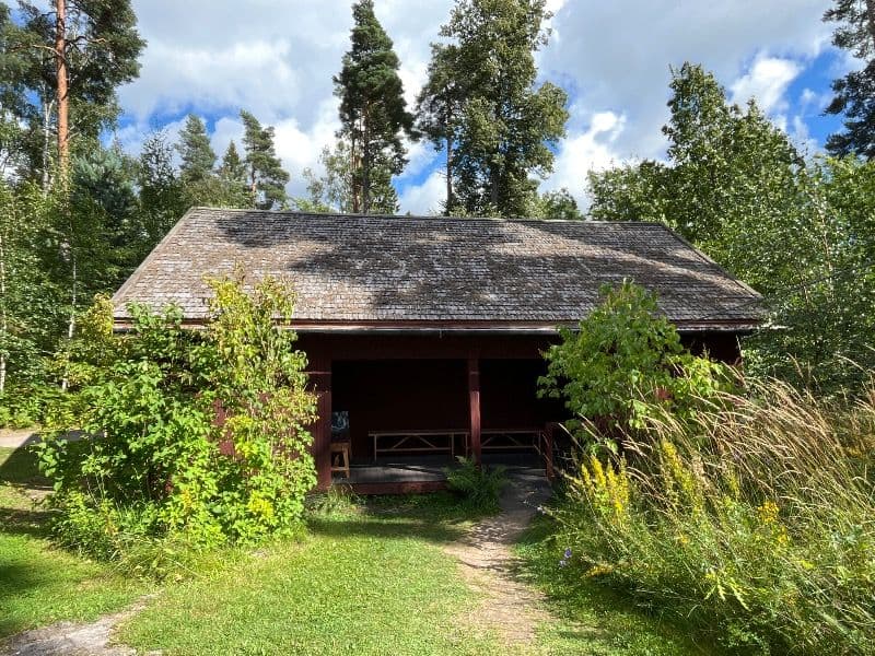 Ainola – Liiteri 1, puuvaja